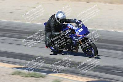 media/Oct-30-2025-Racers Edge (Thu) [[dabbdaf680]]/3-B Group/Session 3 (Turn 15 Inside)/